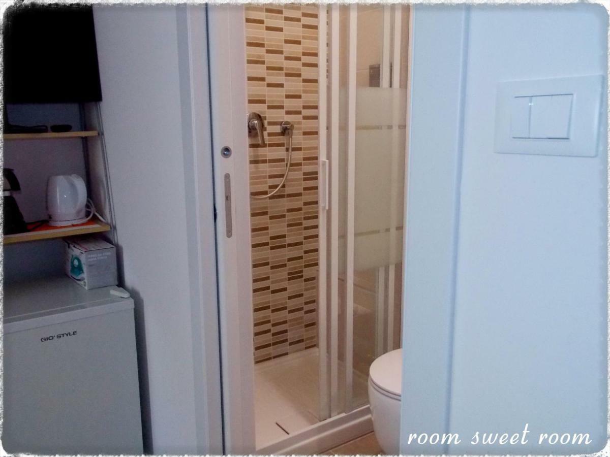 Room Sweet Room Bologna Exterior photo